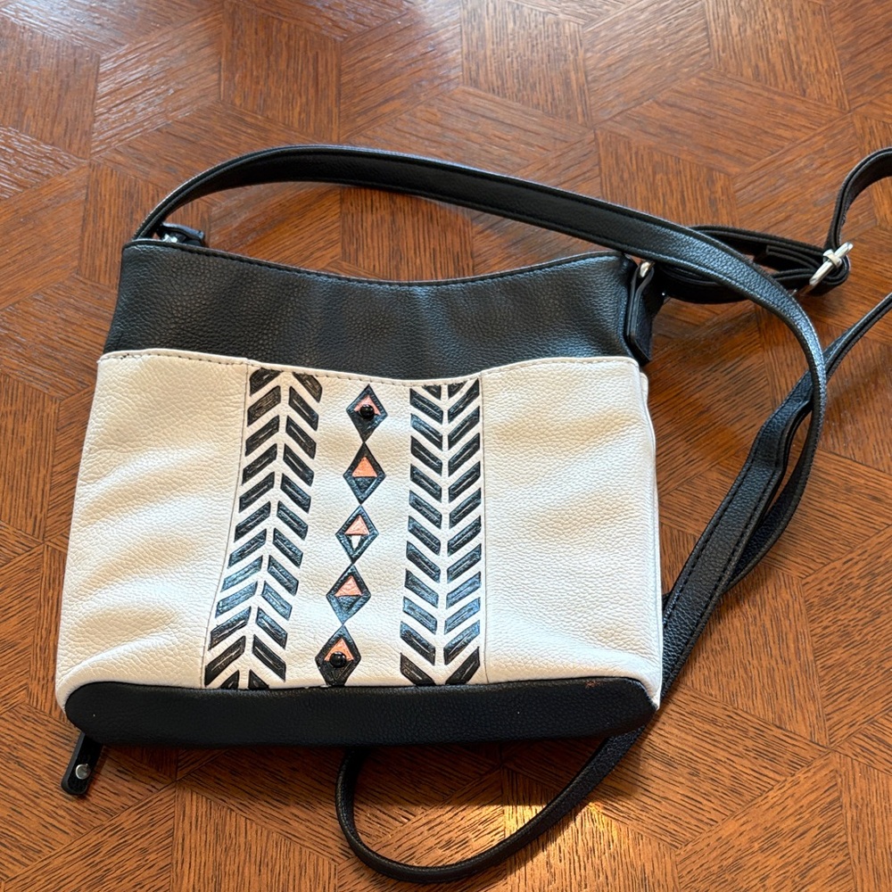 Crossbody bag